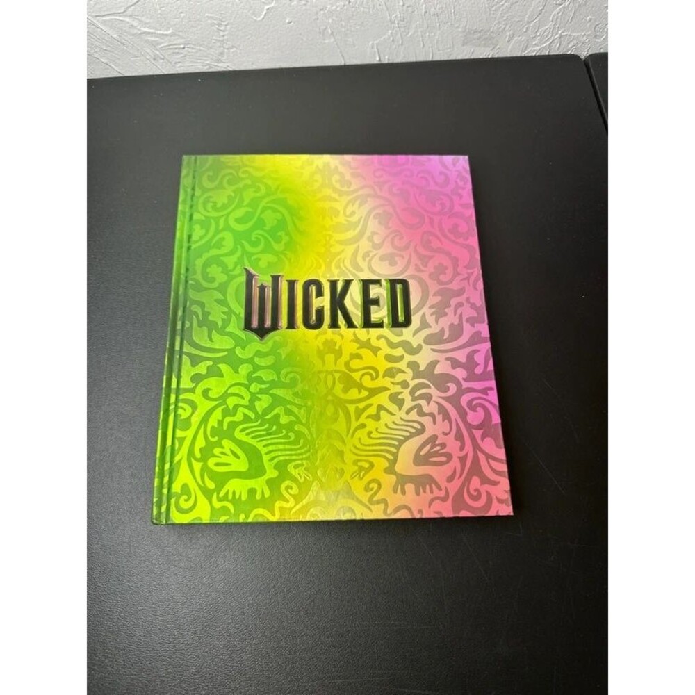 Wicked the Official Visual Companion